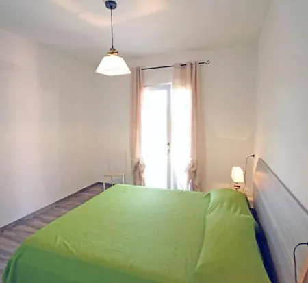 Artemide 3*