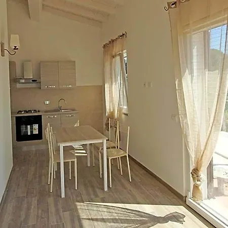 Artemide Aparthotel 3*